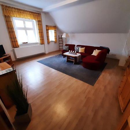 Boootshaus - Am Spreeufer Hotel Бейскоу Екстериор снимка