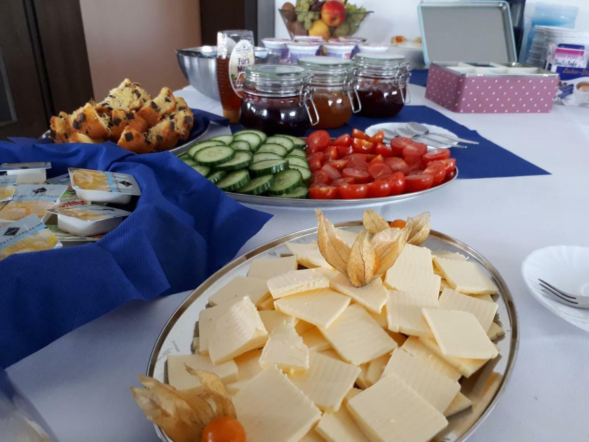 Boootshaus - Am Spreeufer Hotel Бейскоу Екстериор снимка